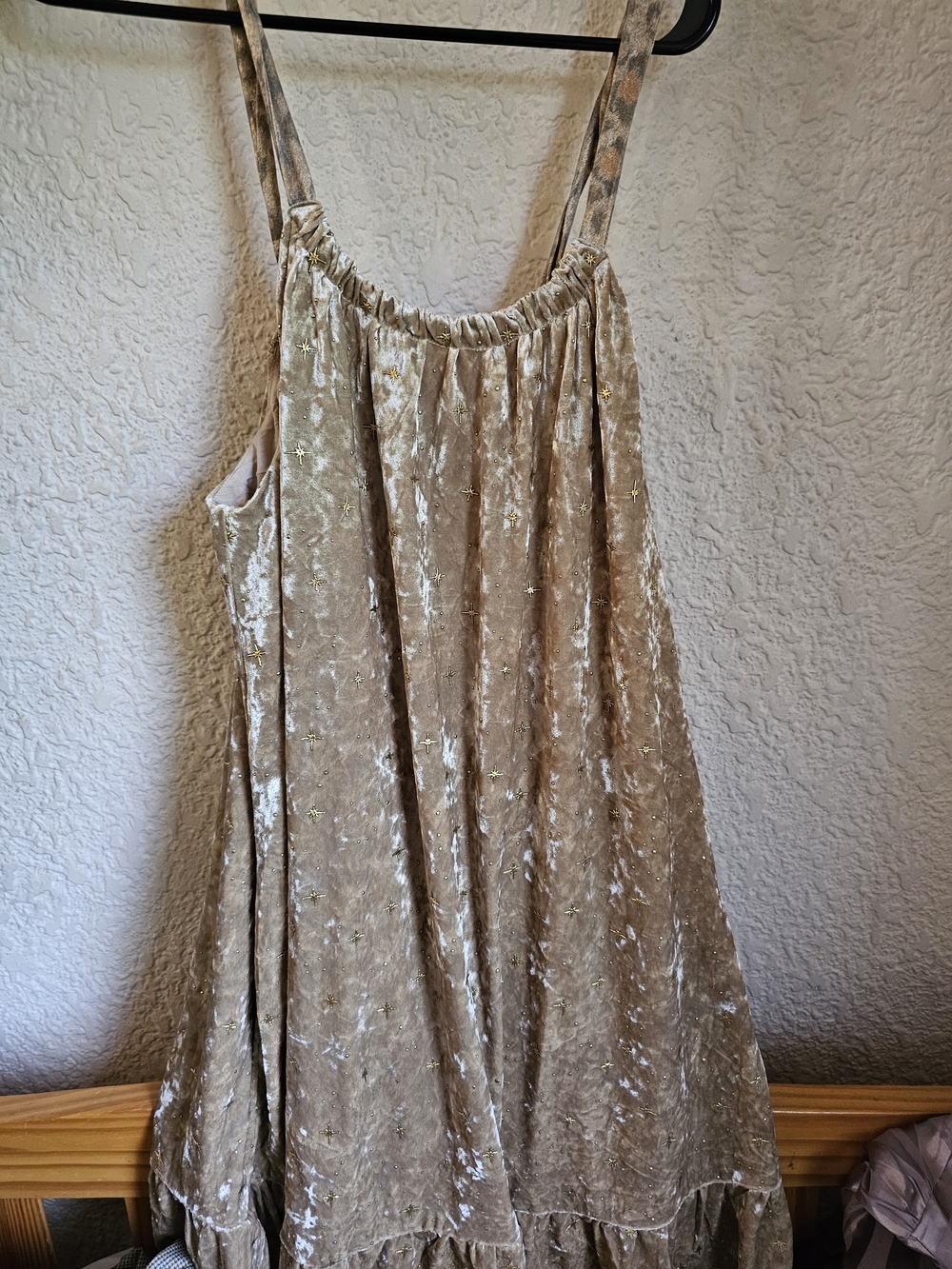 Mystree Sleeveless Velvet Dress with Gold Star Accents